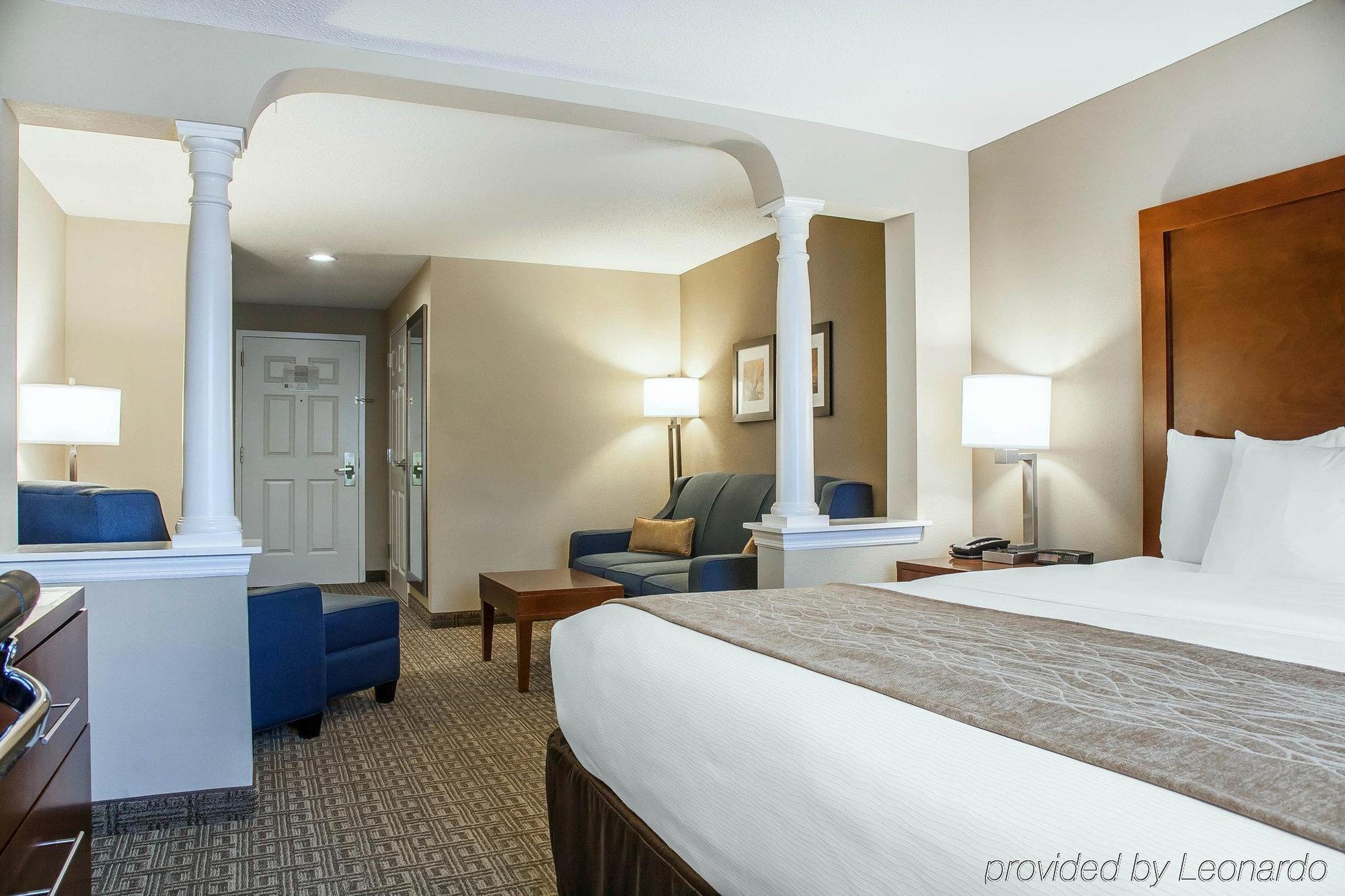 Comfort Inn & Suites Sturbridge-Brimfield Eksteriør bilde